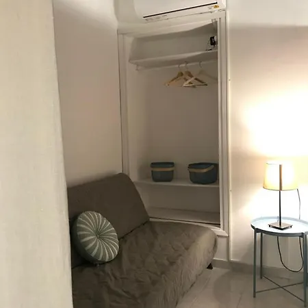 Hébergement de vacances Spacious Paros, Lefkes House With Awesome View *