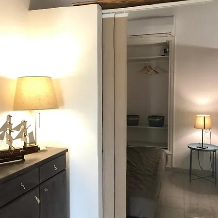 Spacious Paros, Lefkes House With Awesome View Hébergement de vacances Lefkes (Paros)