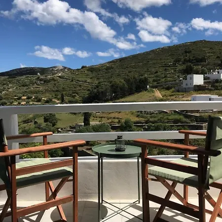 Spacious Paros, Lefkes House With Awesome View 度假居 *